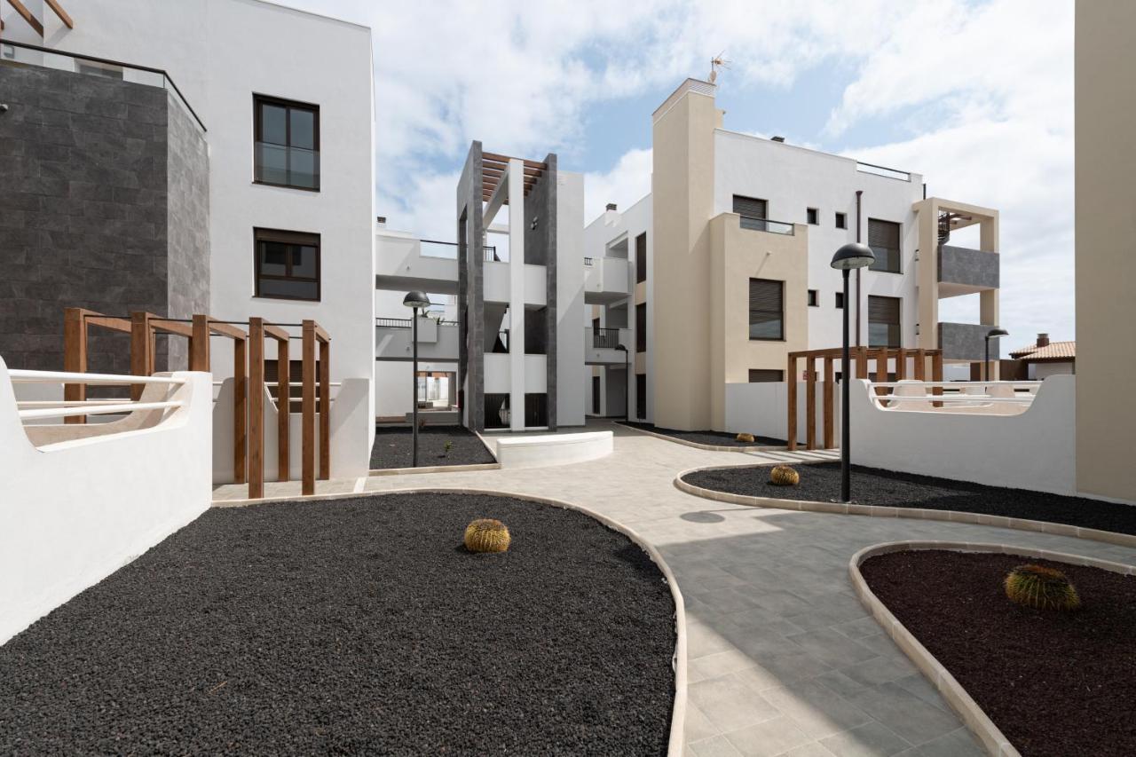 Homeforguest Flat With Large Terrace In Modern Residential Complex With Swimming Pool Caleta De Fuste Eksteriør bilde
