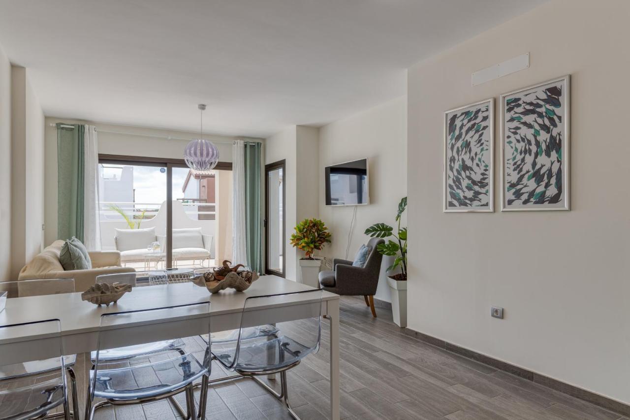 Homeforguest Flat With Large Terrace In Modern Residential Complex With Swimming Pool Caleta De Fuste Eksteriør bilde