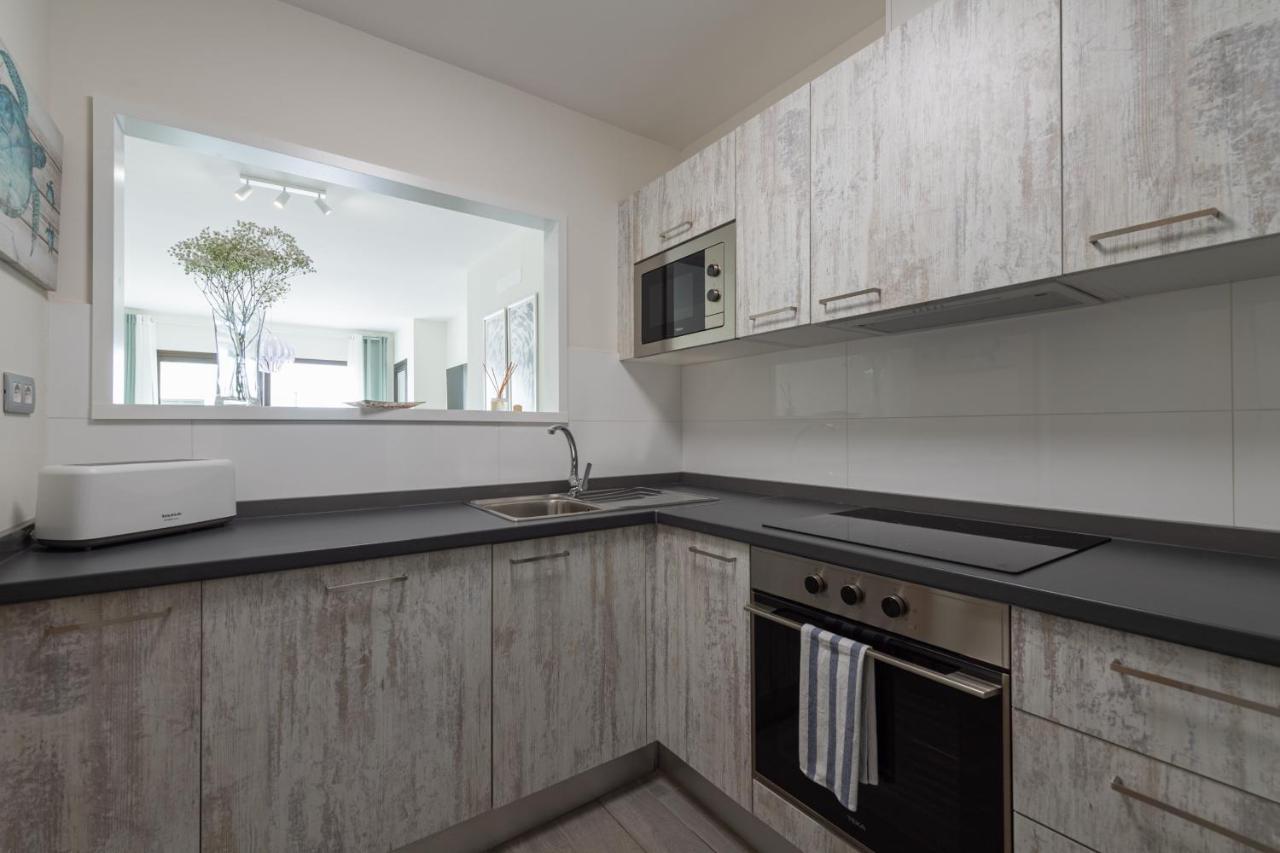 Homeforguest Flat With Large Terrace In Modern Residential Complex With Swimming Pool Caleta De Fuste Eksteriør bilde