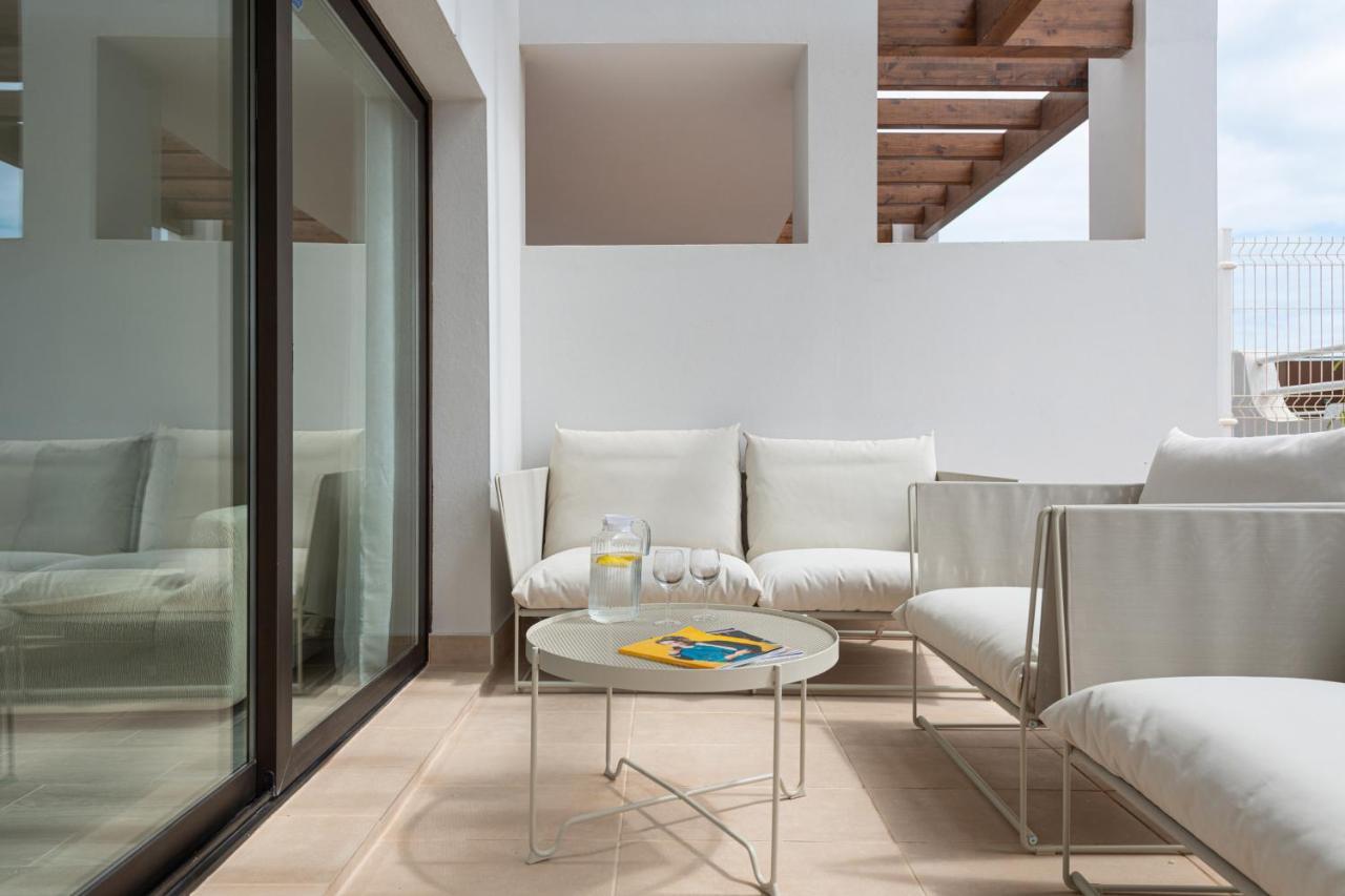 Homeforguest Flat With Large Terrace In Modern Residential Complex With Swimming Pool Caleta De Fuste Eksteriør bilde