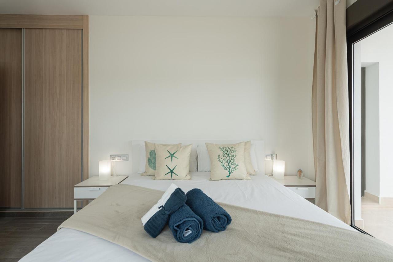 Homeforguest Flat With Large Terrace In Modern Residential Complex With Swimming Pool Caleta De Fuste Eksteriør bilde